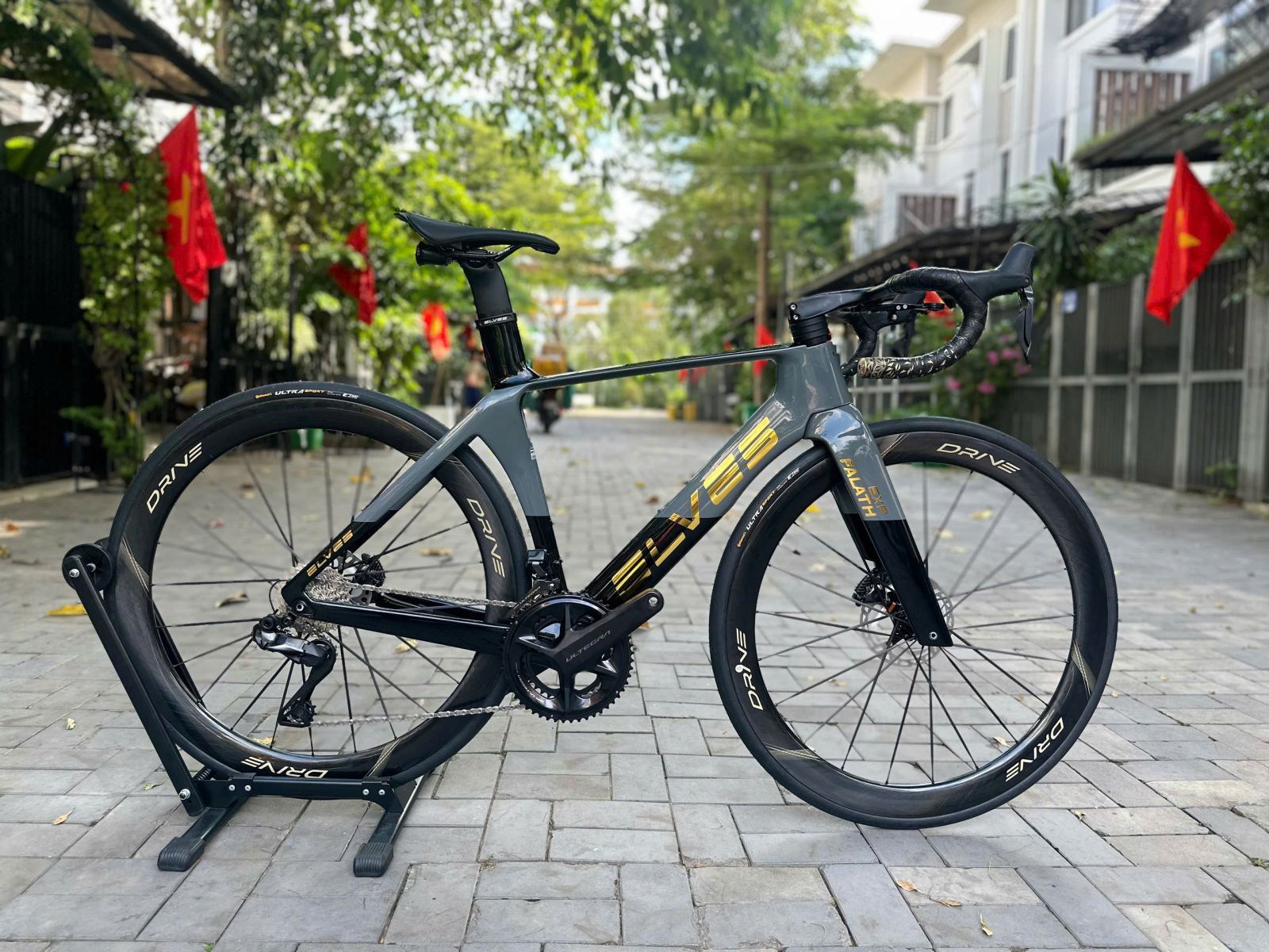 ELVES EXP - DRIVE II