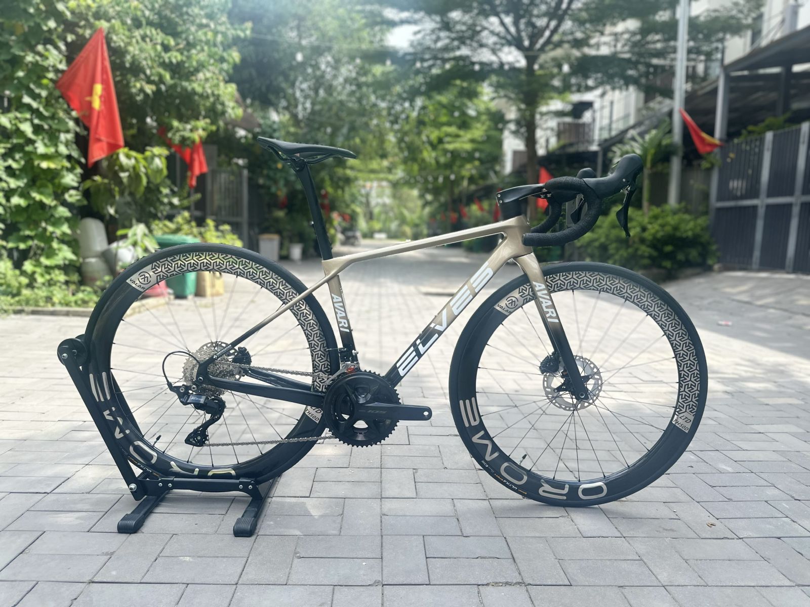 ELVES AVARI - OROME TH50D LTD