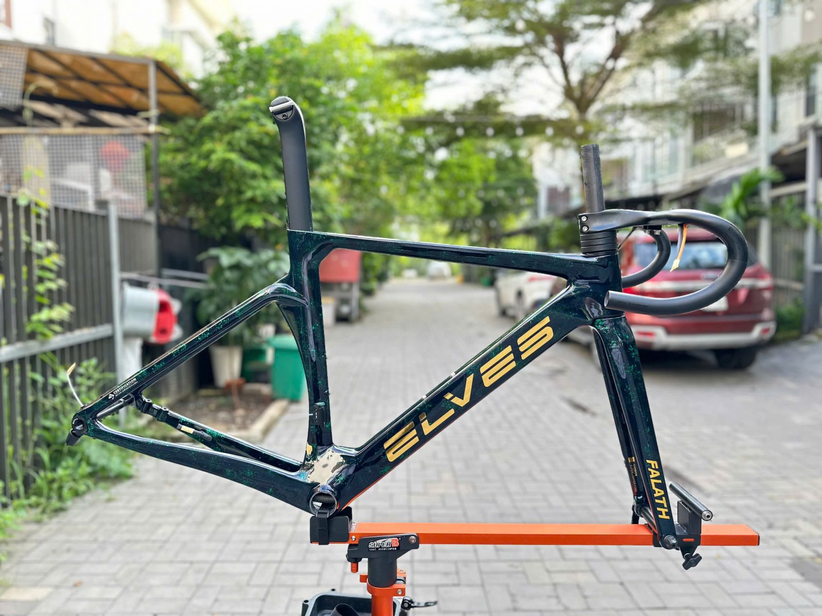 ELVES FALATH PRO DICS CỰC QUANG XANH LÁ