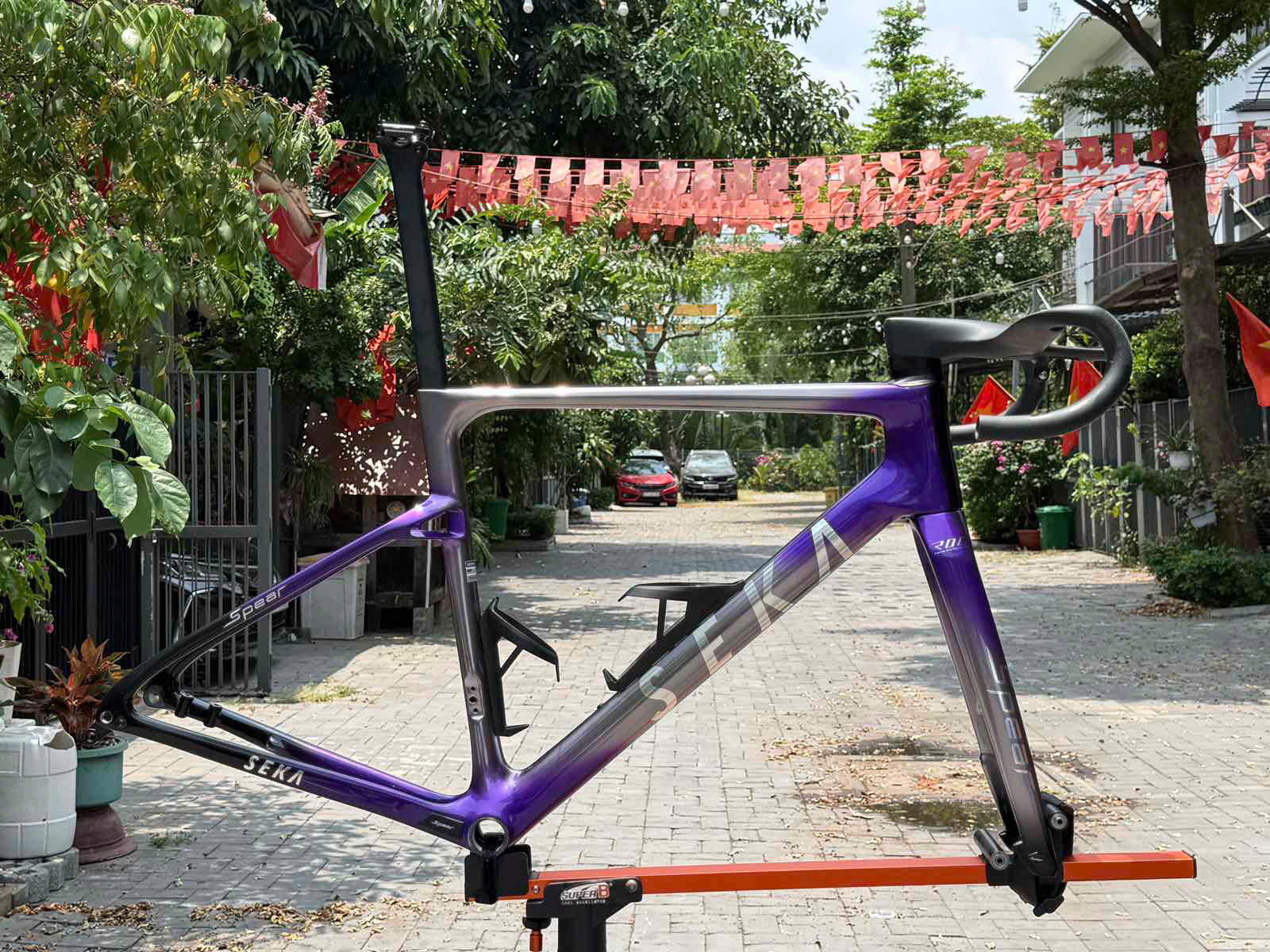 SEKA SPEAR RDC TÍM